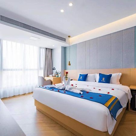 Super 8 Hotel Select Guangzhou Railway Station Xicun Subway Station Экстерьер фото