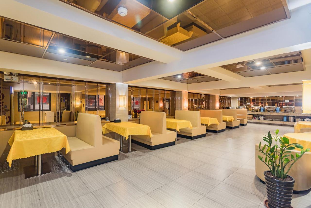 Super 8 Hotel Select Guangzhou Railway Station Xicun Subway Station Экстерьер фото