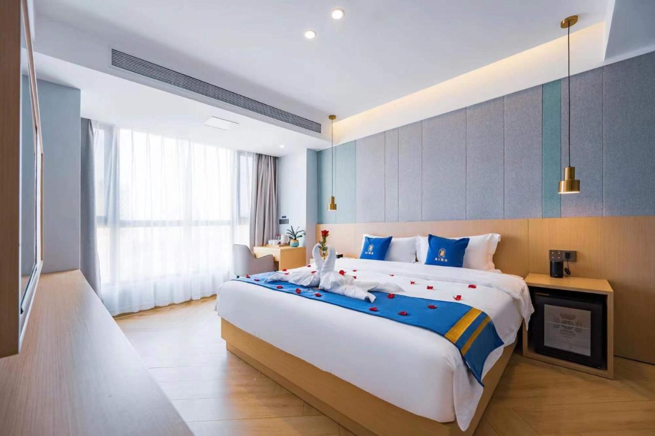 Super 8 Hotel Select Guangzhou Railway Station Xicun Subway Station Экстерьер фото